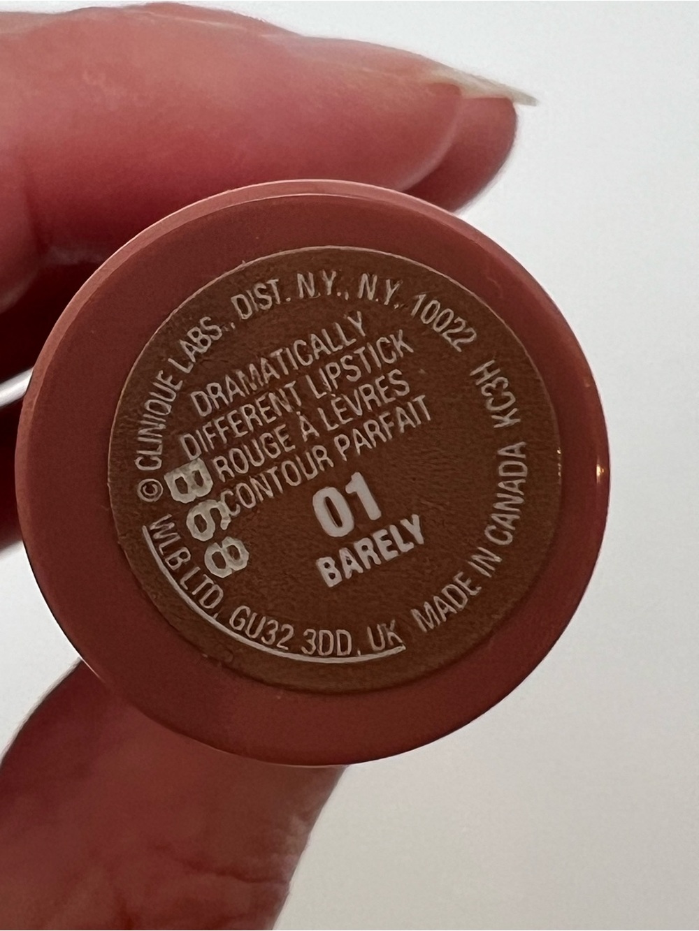 Clinique Lipstick Duo Bundle Love Pop & Barely Lipsticks - Picture 3 of 5